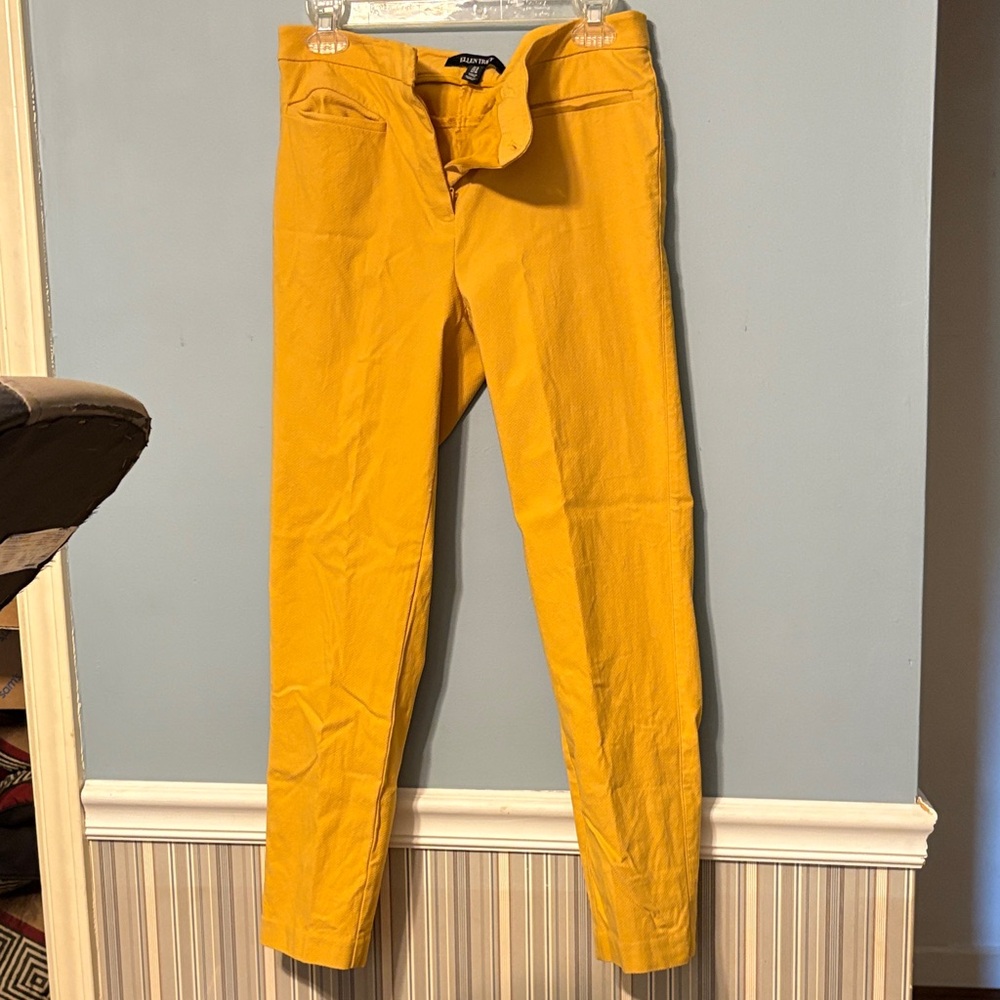 Ellen Tracy Mustard Yellow Skinny Pants